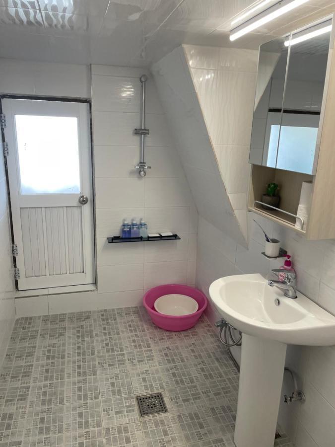 فيلا Cozy Sinchon 2548 جيجو المظهر الخارجي الصورة